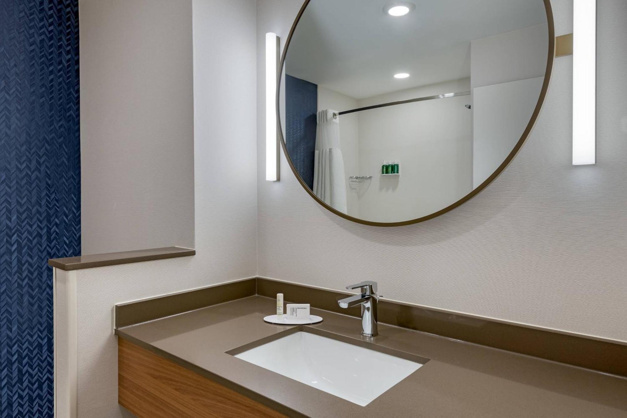 Fairfield Inn & Suites Charlotte מונרו מראה חיצוני תמונה