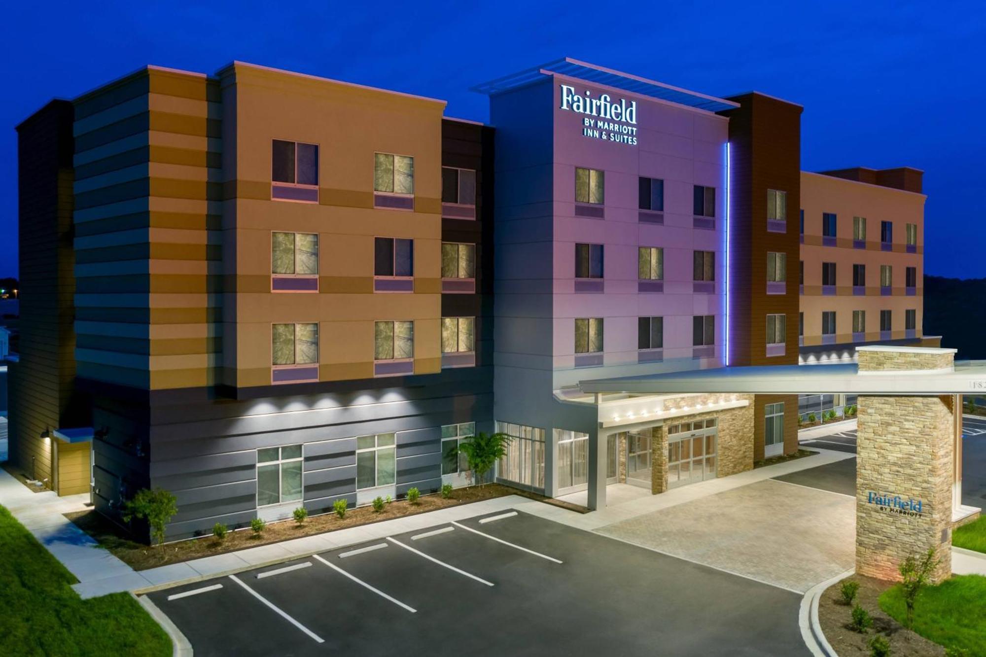 Fairfield Inn & Suites Charlotte מונרו מראה חיצוני תמונה